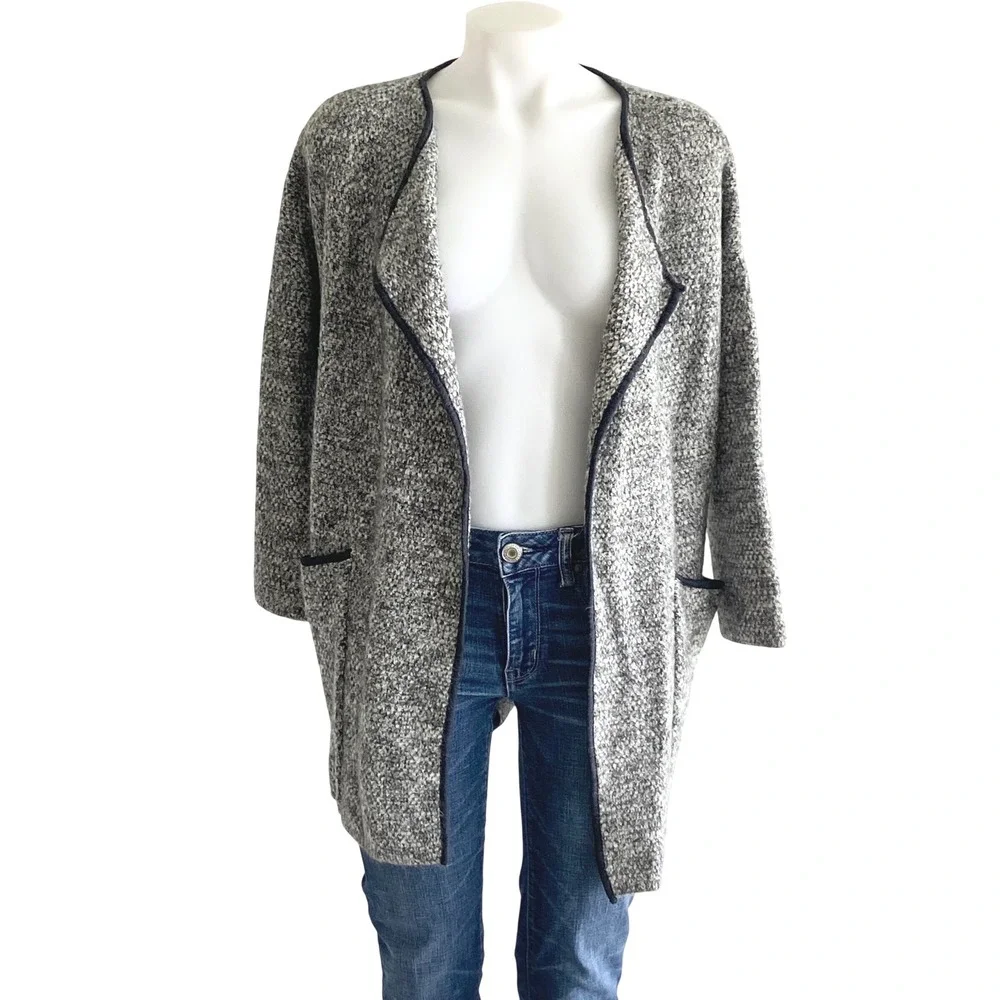 ASTR The Label Womens XS Grey Boucle Open Front Cardigan Sweater Wool Blend Coat